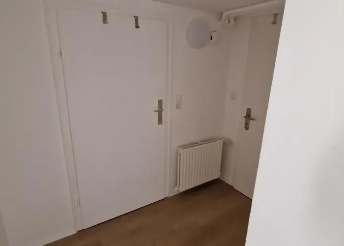 Modernes Untergeschoss-apartment * Hannover