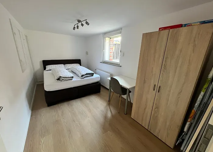 Appartement Modernes Untergeschoss-apartment Hanovre