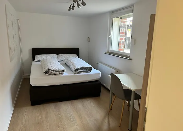 Modernes Untergeschoss-apartment * Hanovre