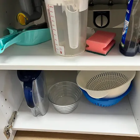 Modernes Untergeschoss-apartment הנובר